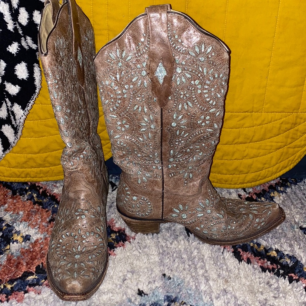 Corral Vintage Cowboy Boots